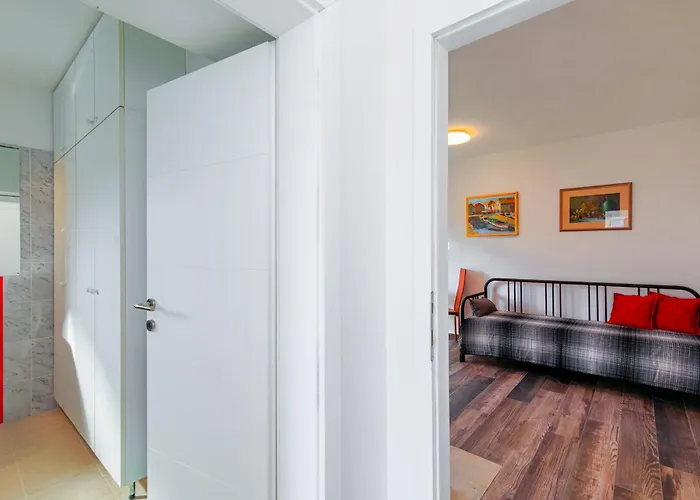 Cesarica Apartman Krk Town