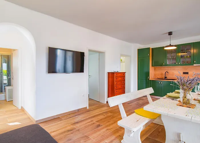 Apartment Cesarica *